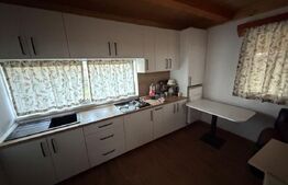 Cabană deosebită cu livadă și panoramă superbă–refugiu în natură, langa Blaj