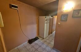 Apartament 4 camere decomandat, 70 mp, zona Kaufland Cetate