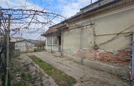 Casă de vânzare – Aiud, la șoseaua principală