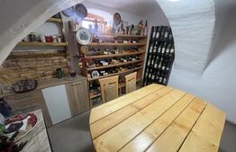 Casă în stil săsesc COMPLET renovată | 180 mp utili | 900 mp teren | Câlnic