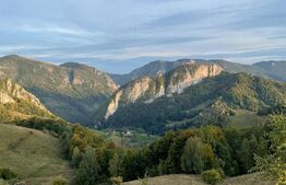 Teren 5200 mp cu view spectaculos Ponor | ideal turistic | lângă Belvedere