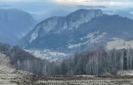 Teren 5200 mp cu view spectaculos Ponor | ideal turistic | lângă Belvedere