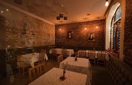 Restaurant de inchiriat, 350 mp, zona Central 