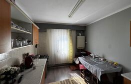 Apartament 3 camere,64 mp, zona Ampoi 3