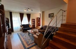 Casă de vânzare 7 camere, 300 mp utili, teren 839 mp, zonă centrală