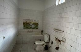 Casa de vânzare, 6 camere, 198 mp utili, teren 644 mp, zonă centrală