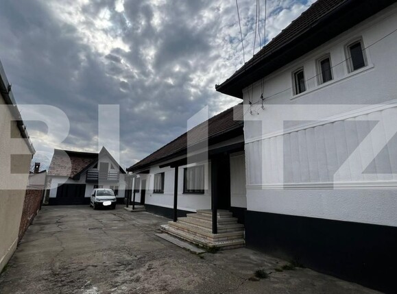 Casa de vânzare 6 camere Central - 191398CV | BLITZ Alba Iulia | Poza1