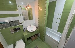 Apartament 3 camere, 105 mp, parcare, zona Centru