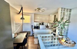 Penthouse cu scara interioara, 85 mp utili, 3 camere, 2 Terase, zona Centru