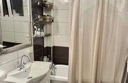 Penthouse cu scara interioara, 85 mp utili, 3 camere, 2 Terase, zona Centru