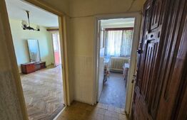 Apartament 2 camere, 48 mp, etaj 1, semidecomandat, ideal pentru renovare, Cugir