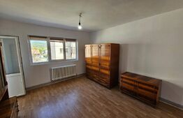 Garsonieră decomandată 31 mp, etaj 2, Cugir – spațioasă și bine compartimentată
