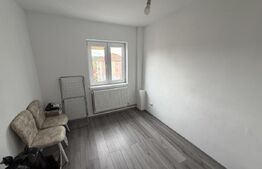 Apartament 3 camere decomandat, renovat modern, 49 mp, Centru