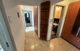 Apartament 3 camere, 64 mp, decomandat, zonă Cetate –ideal locuință sau investie