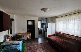 Casă cu 3 camere, teren 1180 mp, în comuna Săsciori