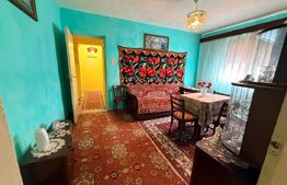 Apartament cu 3 camere, 47mp, etaj intermediar, Cugir