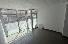 Spațiu comercial, 27 mp, vitrină la stradă, zona Cetate