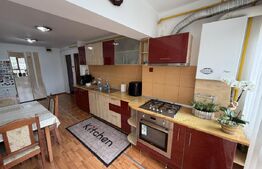 Apartament 2 camere decomandat, 52 mp, Etaj 3, zona Cetate