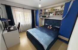 Apartament 2 camere decomandat, 52 mp, Etaj 3, zona Cetate