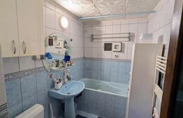 Apartament 2 camere, decomandat, etajul 2, zona Cetate