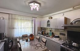 Apartament cu 2 camere, 58 mp utili, zona Cetate