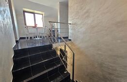 Casă spațioasă cu 5 camere, 190 mp, Oarda, șoseaua principală