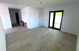 Casă cu 3 camere, 90 mp, pe un nivel,  454 mp teren, cartier Orizont