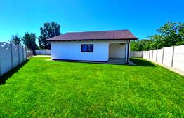 Casă cu 3 camere, 90 mp, pe un nivel,  454 mp teren, cartier Orizont