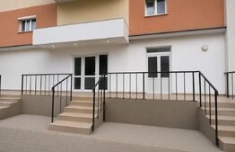 Spațiu comercial 51mp, vad intens, locație centrală în Piață 