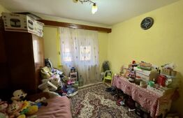Apartament 2 camere, decomandat, 49 mp, zona Cugir