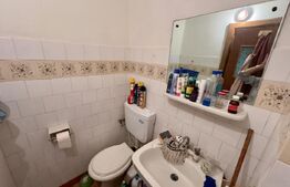 Apartament 3 camere decomandat, 76 mp, 2 băi, balcon, etaj 2 – Cugir 