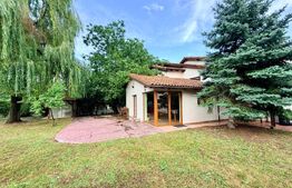 Casa 5 dormitoare, 300 mp, subsol, teren 2026 mp, zona Cetate