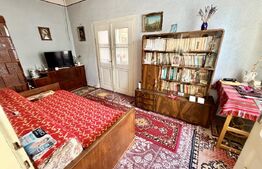 Casă 4 camere, 100 mp, garaj, beci și grădină, zona Cindeni - Cugir