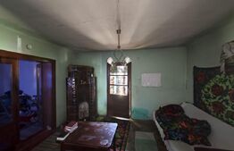 Casa cu teren de vanzare, 370 mp, zona Sibot