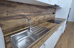 Apartament cu 3 camere, 65 mp, 2 băi și balcon, prima închiriere, zona Ampoi 3