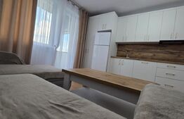Apartament cu 3 camere, 65 mp, 2 băi și balcon, prima închiriere, zona Ampoi 3