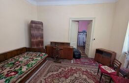 Casă 6 camere, 138 mp, garaj și teren 489 mp - zona Centru