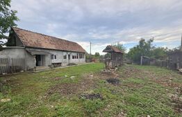 Casă de vanzare, 94 mp, teren intravilan 2.698 mp, Cisteiu de Mureș