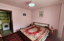 Apartament cu 4 camere, 77 mp, etaj 2, zona Dallas - Aiud