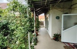 Casă de vânzare, 100 mp, zona Ocna Mureș