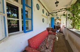 Casă cu anexe, 180 mp, teren intravilan 1.249 mp – Laz, Săsciori