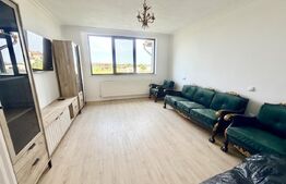 Apartament cu scara interioara 5 camere,4 bai,2 balcoane,zona Cetate