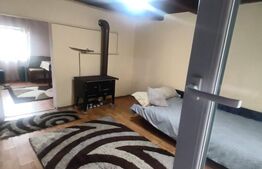 Casa de vanzare, 35 mp, 865 mp teren, zona Unirea 