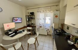 Apartament cu 3 camere, 67 mp, zona Cetate Alba Iulia