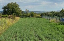 Teren intravilan de vanzare, 1.757 mp, zona Aiud
