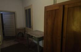 Casa de vanzare, 98 mp, zona Razboieni Cetate