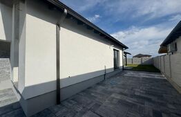 Casă individuală 90.30 mp, teren 387 mp, zona Orizont