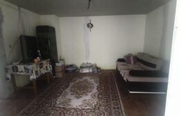  Casa de vanzare, 80 mp, zona Ocna Mures 