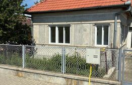 Casa de vanzare, 130 mp, zona Central - Ocna Mures 