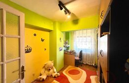 Apartament 3 camere, 80 mp, 2 balcoane, zona Centrala